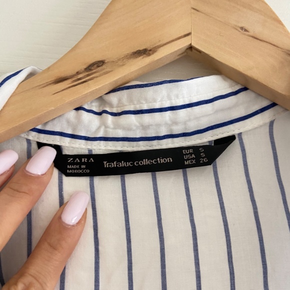 Zara Blue striped cape - Picture 3 of 3